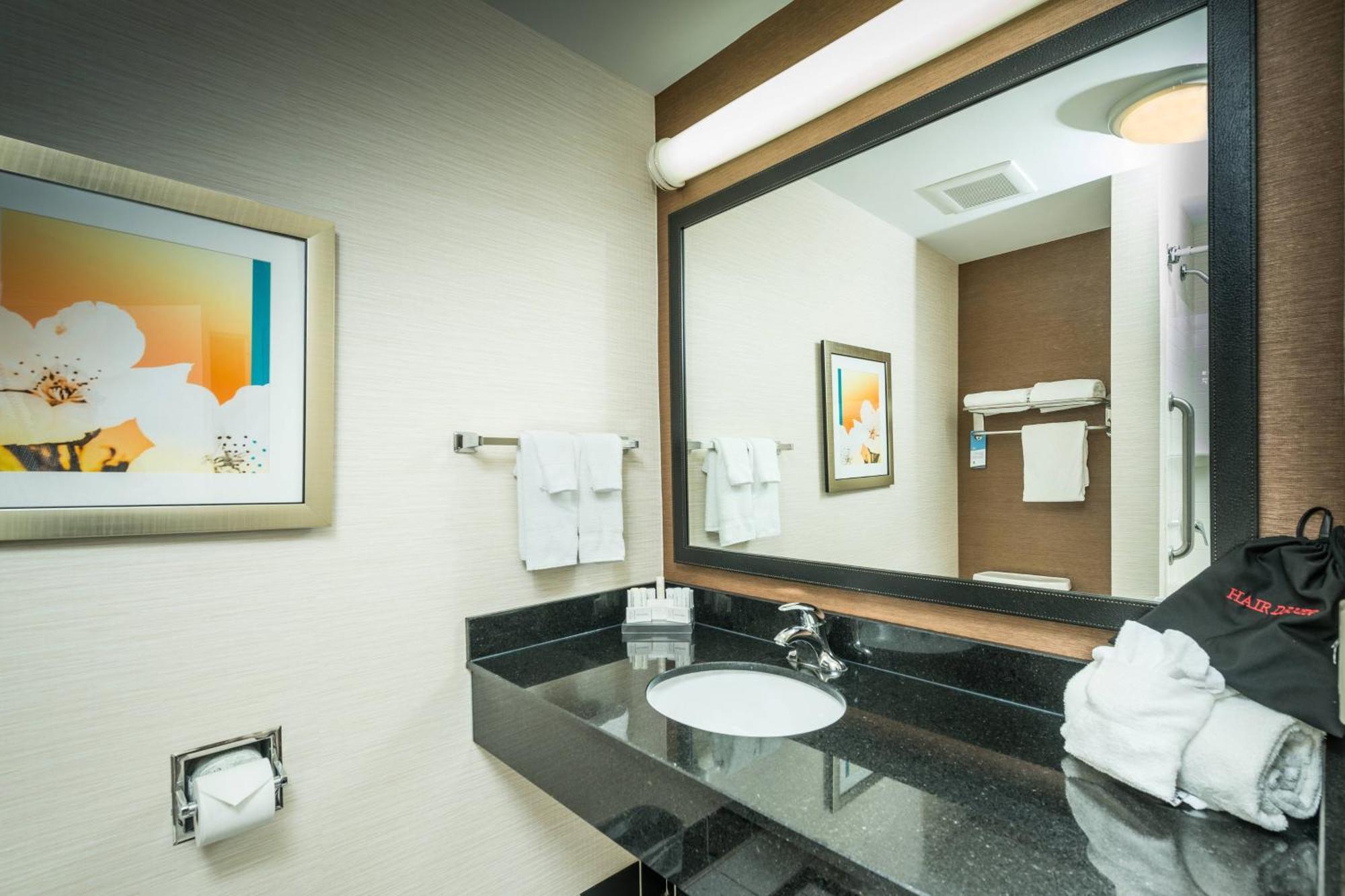 Fairfield Inn And Suites By Marriott Аугуста Екстериор снимка