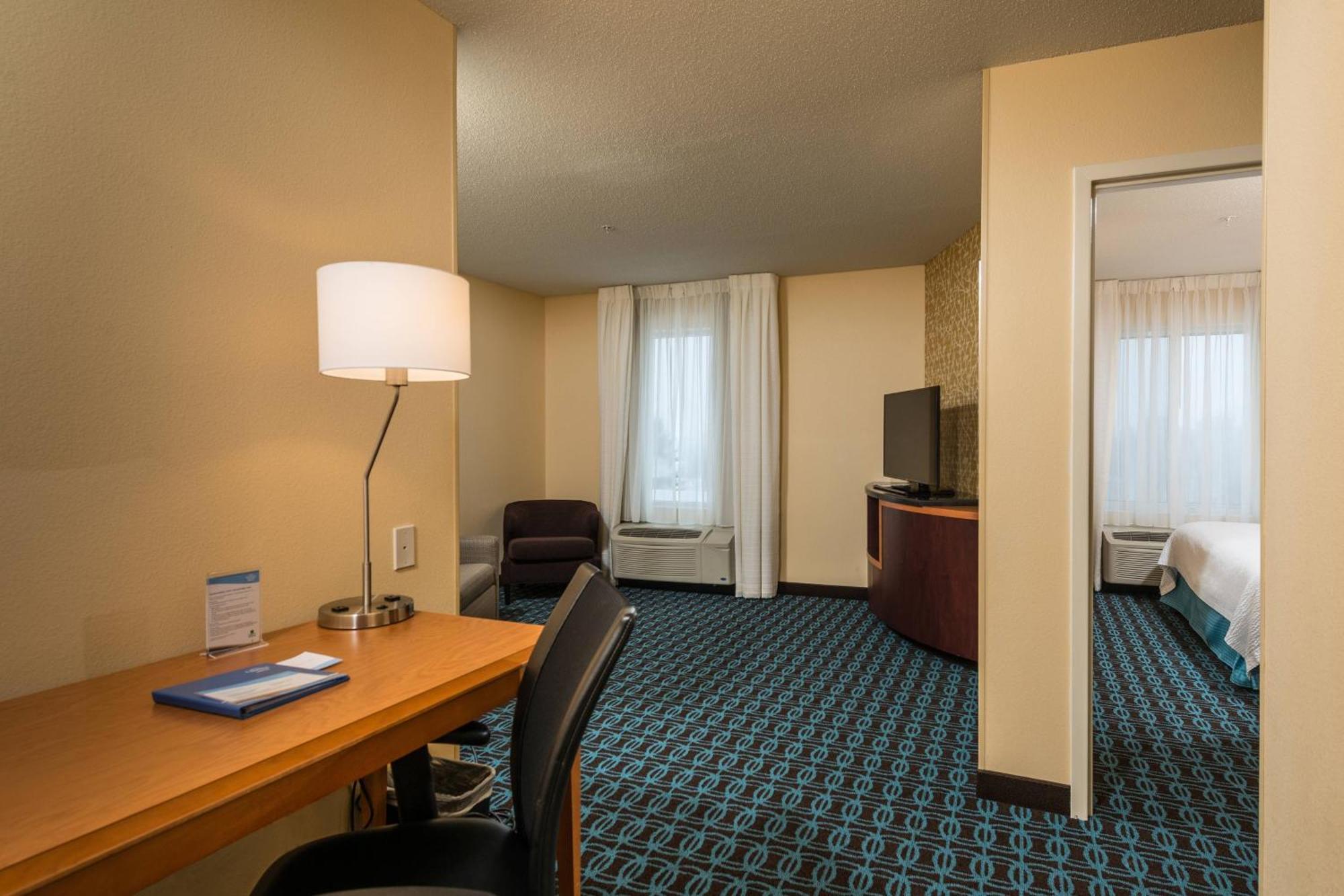 Fairfield Inn And Suites By Marriott Аугуста Екстериор снимка